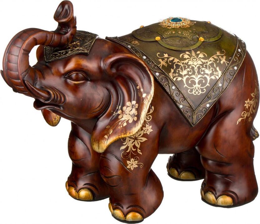 figurina de elefant ca amuleta de noroc
